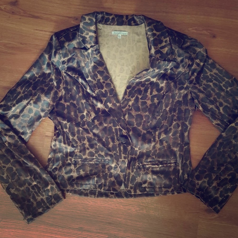 Faux Satin Cheetah Blazer